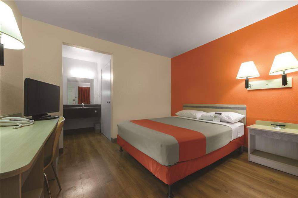 Motel 6-Huntsville, Tx 객실 사진